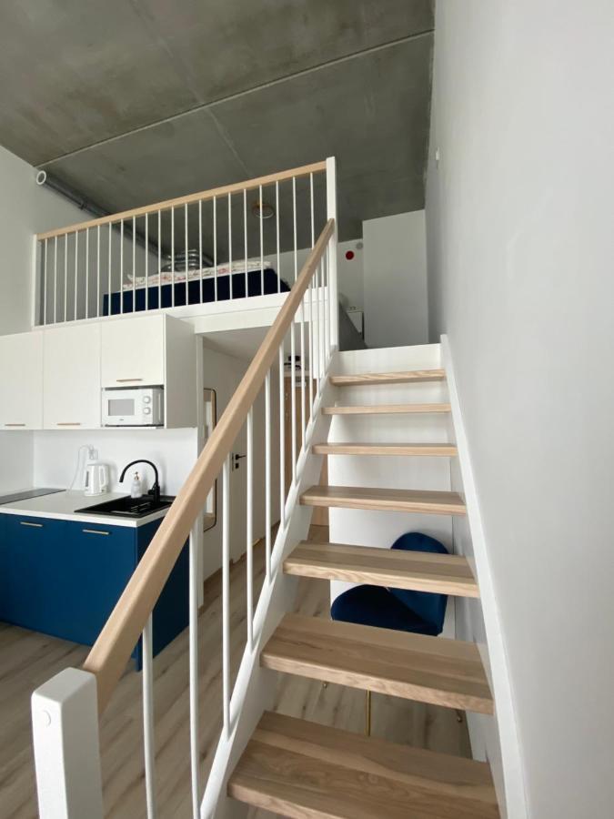 Apartament Wroclaw-Lotnisko Экстерьер фото