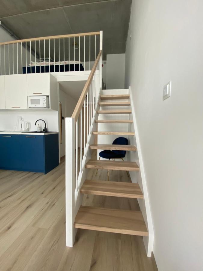 Apartament Wroclaw-Lotnisko Экстерьер фото